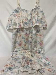 花柄ルームウェア Mサイズ　セットアップのサムネイル