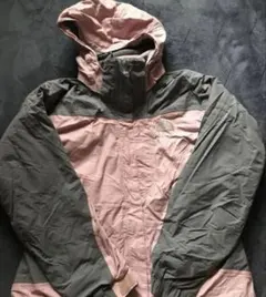 THE NORTH FACE マウンテンパーカー グレー・ピンク