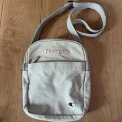 Champion ショルダーバッグ ★ライトグレー★ポシェット 鞄のサムネイル