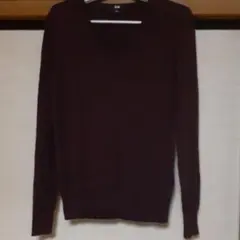 ユニクロ 薄手Vネックセーター  ボルドー　L