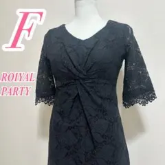 ROYAL PARTY ブラックレースワンピース　きれいめコーデ　オフィスのサムネイル