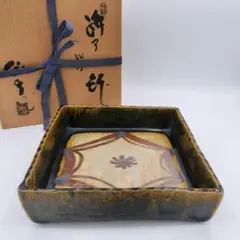 瀬戸焼　加藤作助　織部木売形蓋付菓子鉢　20cm　大正〜昭和初期 瀬戸焼 加藤作助 織部木売形蓋付菓子鉢 20cm 大正〜昭和初期