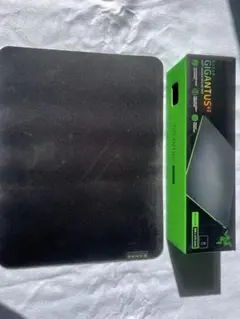 Razer GIGANTUS V2 マウスパッド Mサイズ