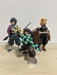 【即日発送】鬼滅の刃 フィギュア セット 竈門炭治郎 冨岡義勇 煉獄杏寿郎