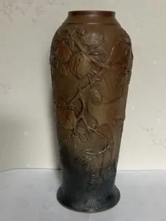 【真峰作】鳥と葉の装飾花瓶 真峰作】鳥と葉の装飾花瓶 - メルカリ