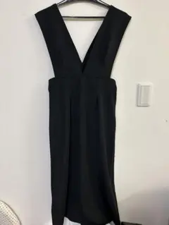 ブラック Vネック サロペット サイズF