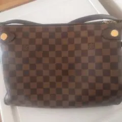 ルイヴィトン ダミエ ドゥオモ ショルダーバッグ A4収納 肩掛け 斜め掛け LOUIS VUITTON - ルイヴィトン ダミエ ドゥオモ ショルダーバッグ A4