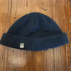 デザインロゴ付きネイビーニット帽