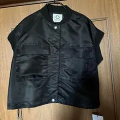 新品未使用タグ付き　MARW MA-1ベスト　ブラック