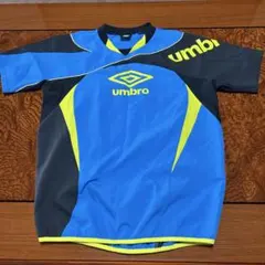 Umbro サッカーウェア