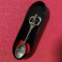 Item thumbnail for item 08c4901e-abee-4e9f-882e-25c43a166381