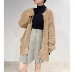 美品 リリーブラウン フラッフィー ラメニットカーディガン ベージュ フリー