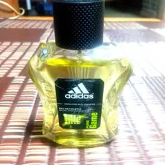 大人気！数量限定！adidas Pure Game オードトワレ 香水のサムネイル