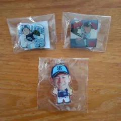 東京ヤクルトスワローズ　ピンバッチ　アクリルキーホルダー