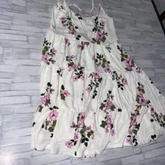 Forever21フォーエバー21花柄キャミワンピースホワイト