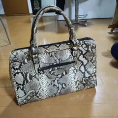 オールパイソン本革☆ハンドバッグ☆蛇革☆新品未使用☆