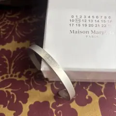 ”Maison Margiela”バングル 925シルバー艶消しデザインのサムネイル