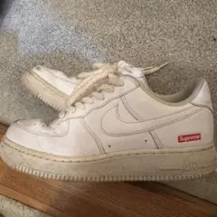 Nike Air Force 1 Supreme ホワイト　25cm
