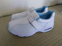 【新品】ナースシューズ25cmのサムネイル