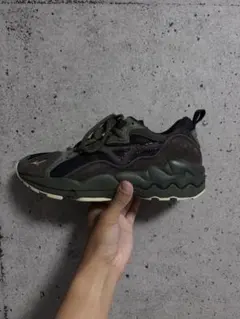 Mizuno ウェーブライダー1のサムネイル