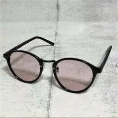 ブラックフレーム ピンクレンズ ラウンドサングラス