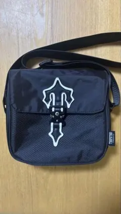 TRAPSTAR ブラック ショルダーバッグ