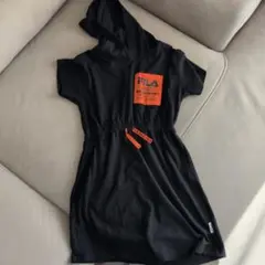 FILA フード付き ブラックワンピース