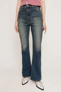 sly jeans フレアパンツ