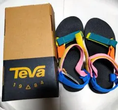【新品未使用　少し汚れ有り】Teva スポーツサンダル 24cm マルチカラーのサムネイル