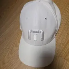 TravisMathew ホワイトキャップ