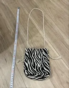 サコッシュ