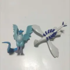 ポケモンフィギュア　フリーザー/ ルギア