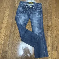 LEVI’S ストレートジーンズ　レディース　29インチ