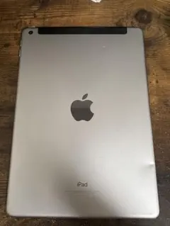 Apple iPad 第五世代　32GB