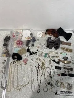大量　アクセサリー　ネックレス　ピアス　イヤリング　コサージュ　tocca