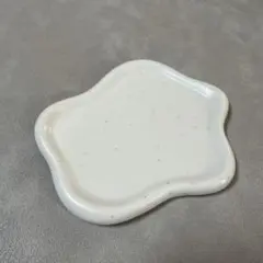 陶芸作家 沼野秀章 介入 花形小皿 笠間焼 豆皿 - メルカリ