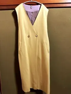 お値下げ！イエローダブルボタン　ロングベスト