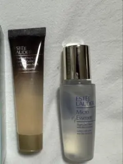 ESTEE LAUDER 2点のサムネイル