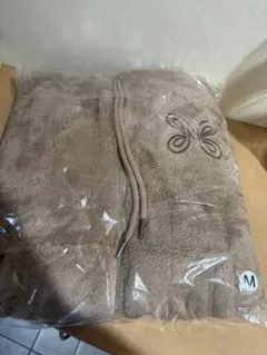 NiziU WENI WONDER GARDEN パーカー Mサイズ 4408