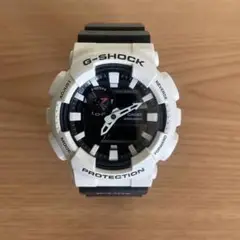 CASIO G-SHOCK ホワイト/ブラック