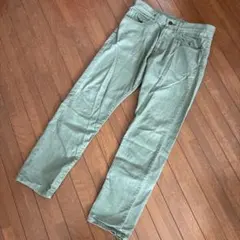 UNIQLO オリーブグリーン ストレートデニム Sサイズ　メンズ