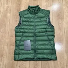 ARC'TERYX グリーンダウンベスト M 2026年最新】ARC'TERYX カラー：グリーン系 メンズ ダウンベスト