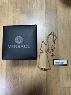 VERSACE ベルサーチ　ヴェルサーチ　ネックレスのサムネイル