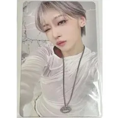 HANA　JISOO　ジス　トレカ　特典