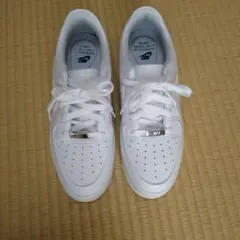 NIKE AIR FORCE 1 ホワイト スニーカー ローカット
