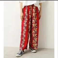 RODEO CROWNS WIDE BOWL　ALOHA柄パンツ