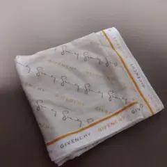 GIVENCHY ロゴ ハンカチ ホワイト×ゴールド
