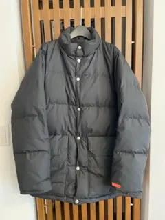 ブラックダウンジャケット　ジムフレックス　Gymphlex