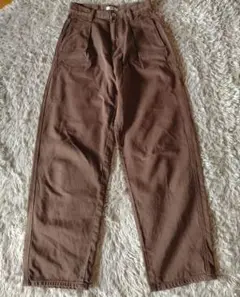デニムタックパンツ UNIQLO U ブラウン 22