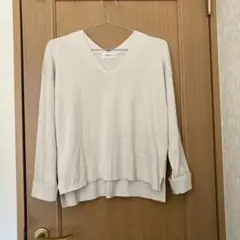 OPAQUE.CLIP アイボリー Vネック 長袖トップス